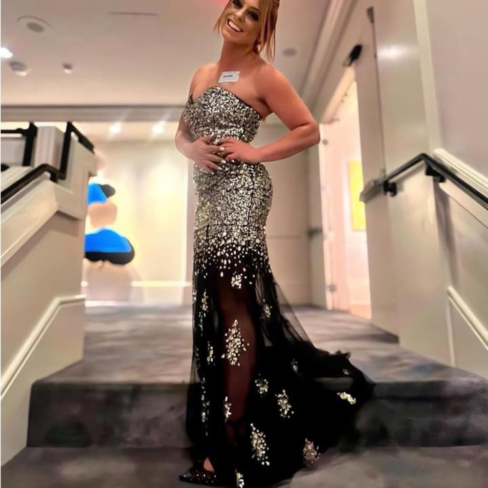 Stunning Cinderella Gold Clear Beaded Mermaid Style Formal Black Dress (fits M)